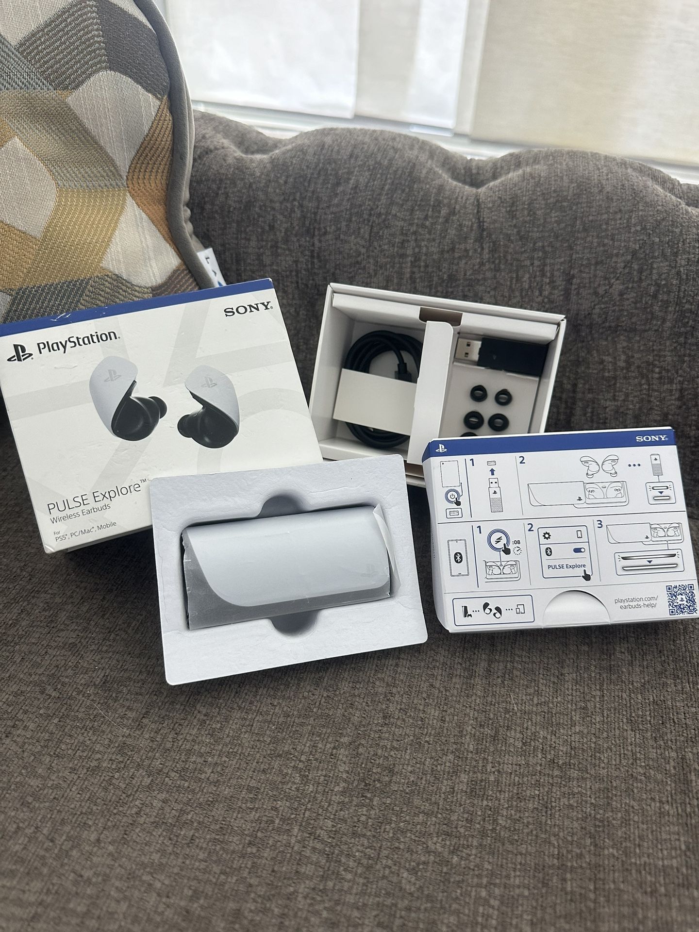 Open box New Sony PlayStation 5 Pulse Explore Earbuds -PS5, PC, Mac & Bluetooth Devices/Phones