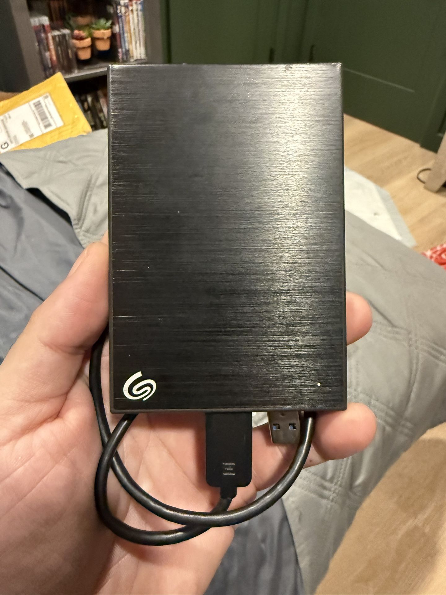 Seagate 2TB One Touch External Hard Drive 