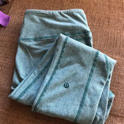 Lulu Lemon Size 8