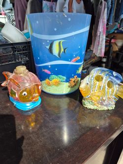 Fish trash can