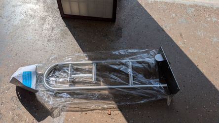 Stainless Steel Grab Bar with Mounting Flanges