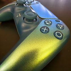 Emerald Green PS5 Controller
