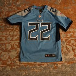 Kids Size Medium Derrick Henry Jersey.