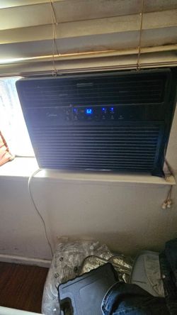 Midea ac unit