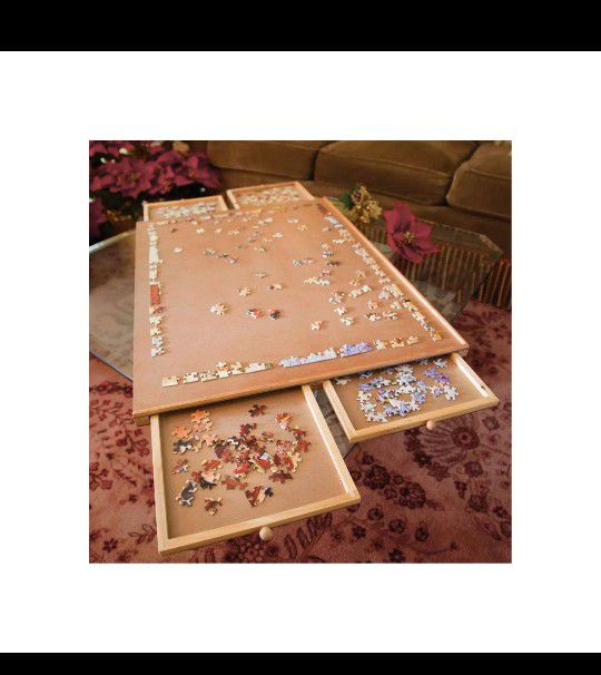 Bits and Pieces Art/ Puzzle board
