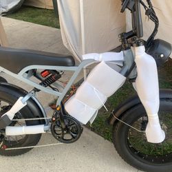NEW BLUVALL ELECTRIC BIKES