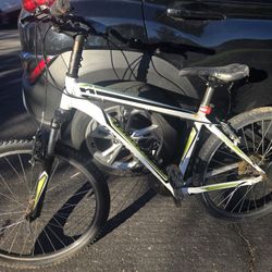 Specialized Hardrock Mountain Bike  