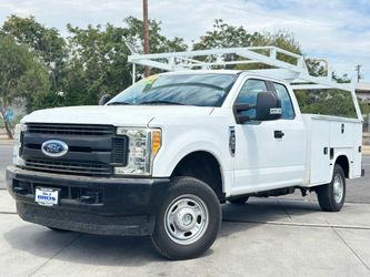 2017 Ford F350 Super Duty Super Cab