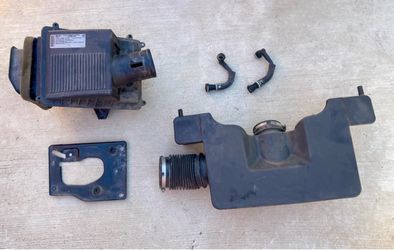 OEM air filter system 2014 Silverado 5.3L