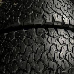 Par De llantas Usadas Todo Terreno Bfgoodric All Terrain KO2 LT31x10.50R15 