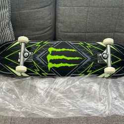 MONSTER COLLECTIBLE SKATEBOARD 