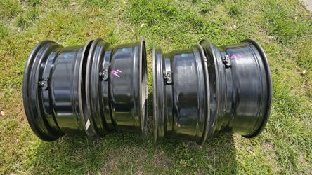 2025 18" Ram - 4 Rims W/ TPMS Sensors OEM