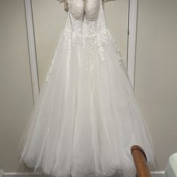 Brand New Wedding Dress