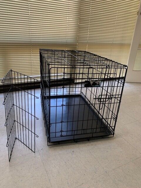 Medium Metal Dog Kennel