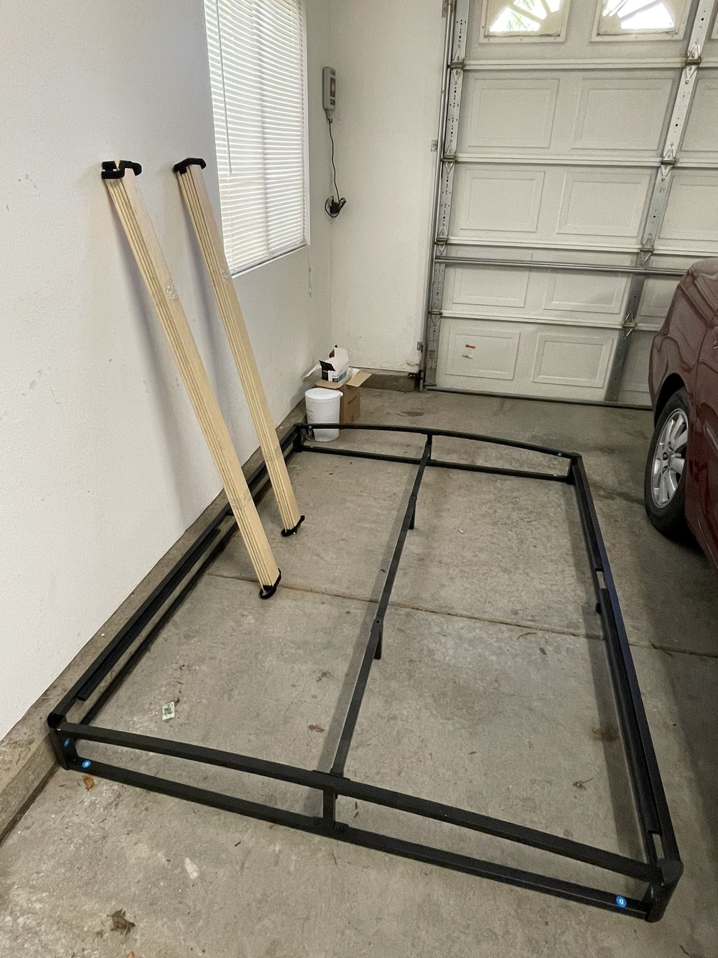 Queen Frame With Slats- New