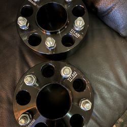 5 Lug Chevy Spacers