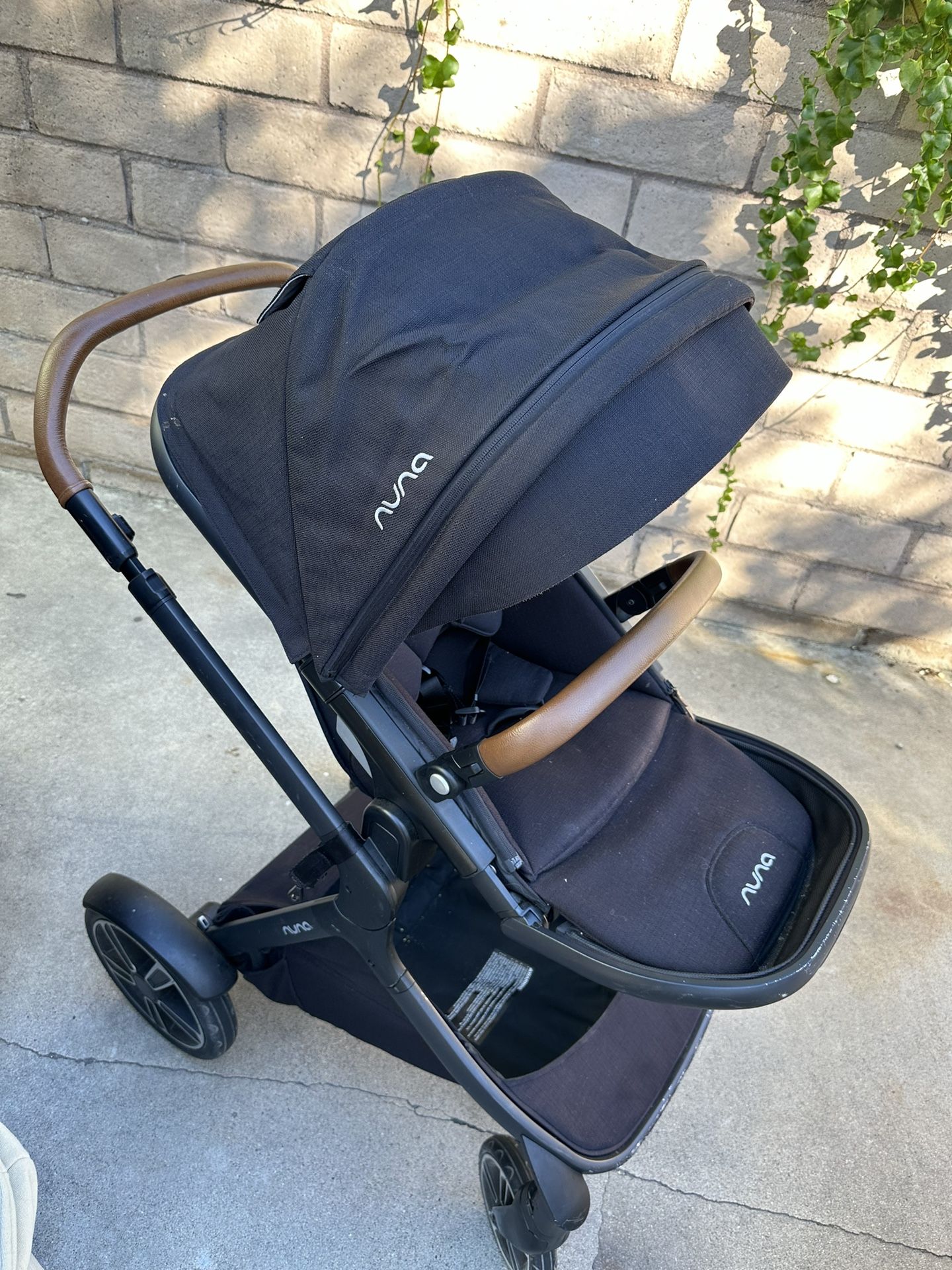 Nuna Demi Luxury Stroller For Sale