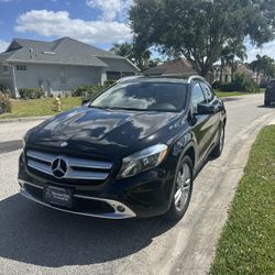2015 Mercedes-Benz GLA 250 4MATIC sports Utility Hatch-back