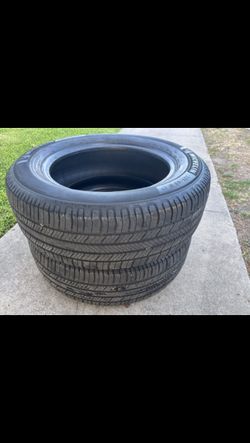 2 - 225/65r17 Michelin Tires Good 80% Treads 2024 DOT!!!
