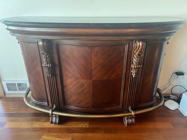 Marble Bar and Stools (Howard Miller)