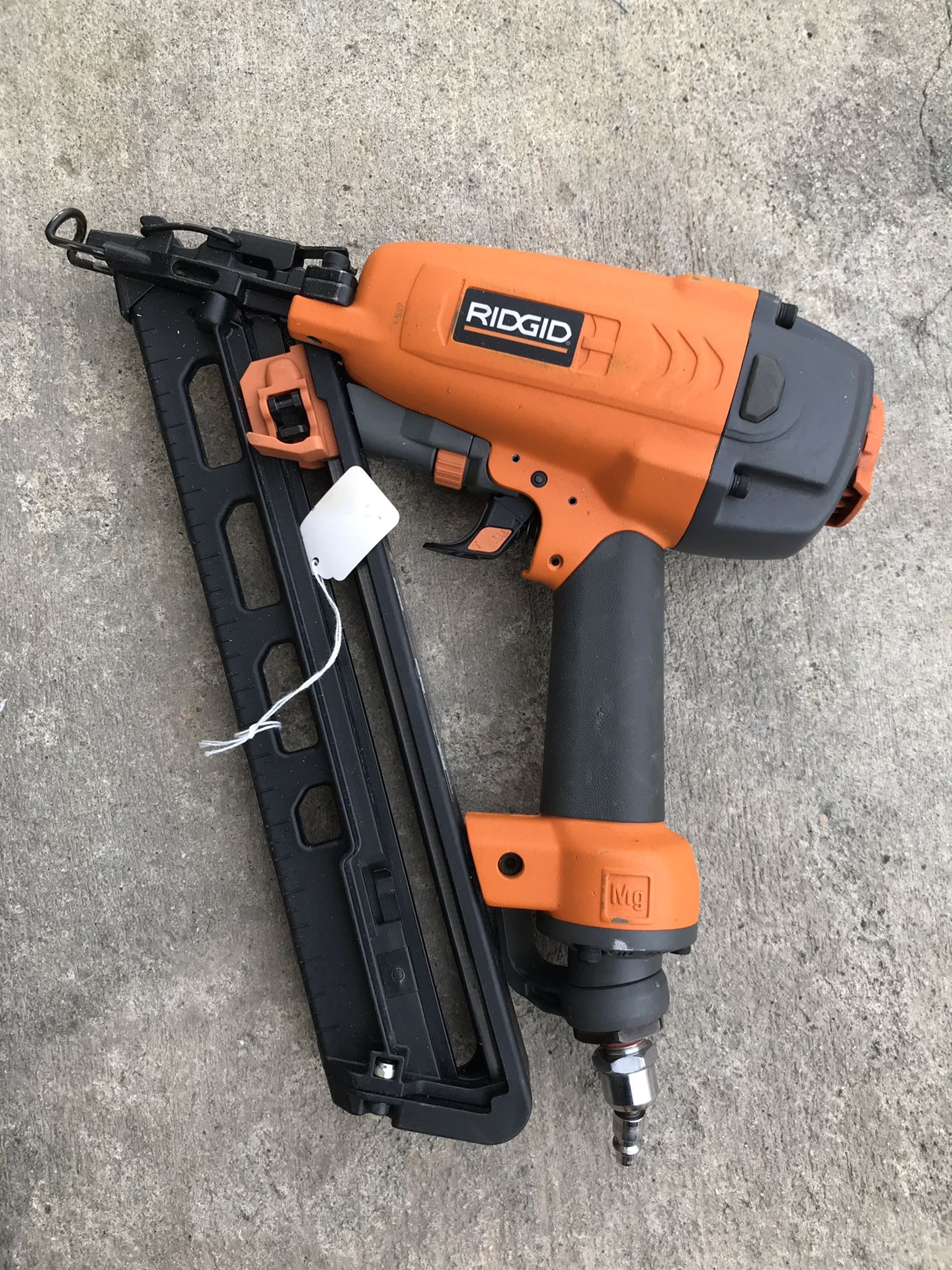 Ridgid 15 gauge finish nailer
