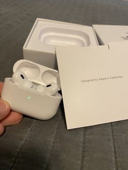 Apple AirPod Pros 2nd Generation New 