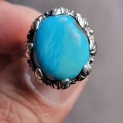 Turquoise and sterling silver ring size 7