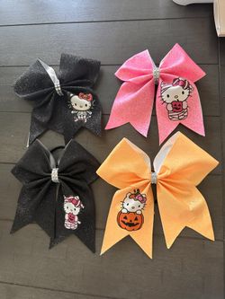 Hello Kitty Custom Bows /halloween