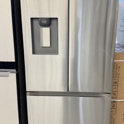 New Samsung 30” Wide Refrigerator French Door