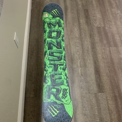 Brand New Gnu Monster Energy Edition Snowboard Size 159