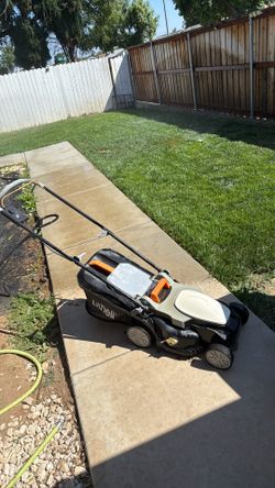 Cordless Lawnmower