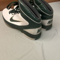 Like New Nike Airmax Basketball Men’s # 20 