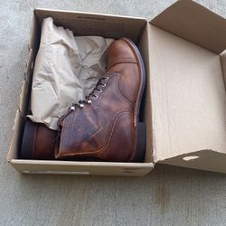 Red Wing Men’s Boots Size 13 New 