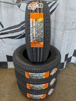 235/65r17 "Brand New" Cosmo El Jefe All Season Tires (55,000 mile warranty)