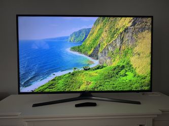 50” Samsung Smart TV
