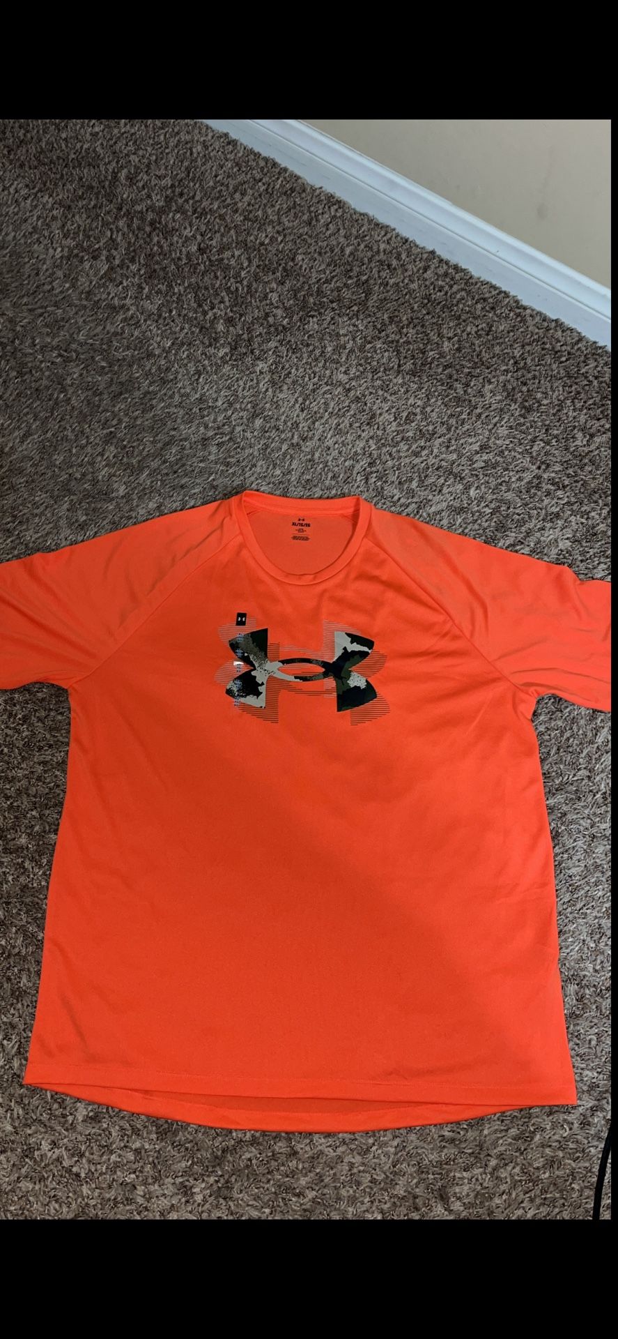 $35 2XL Gym Shirt Under Armour