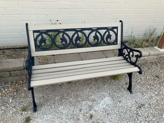 Metal / wood bench