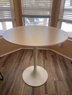 IKEA Docksta Tabel