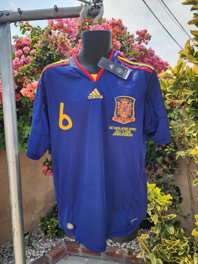 Spain Away Iniesta Soccer Jersey 2010