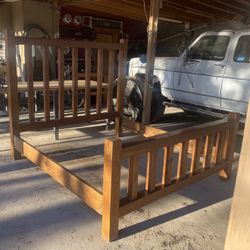 King Bed Wood Frame 
