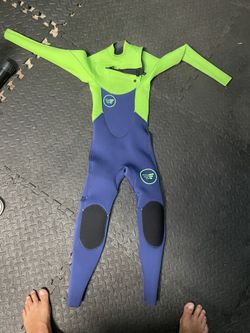 Brand New Kids Wetsuit
