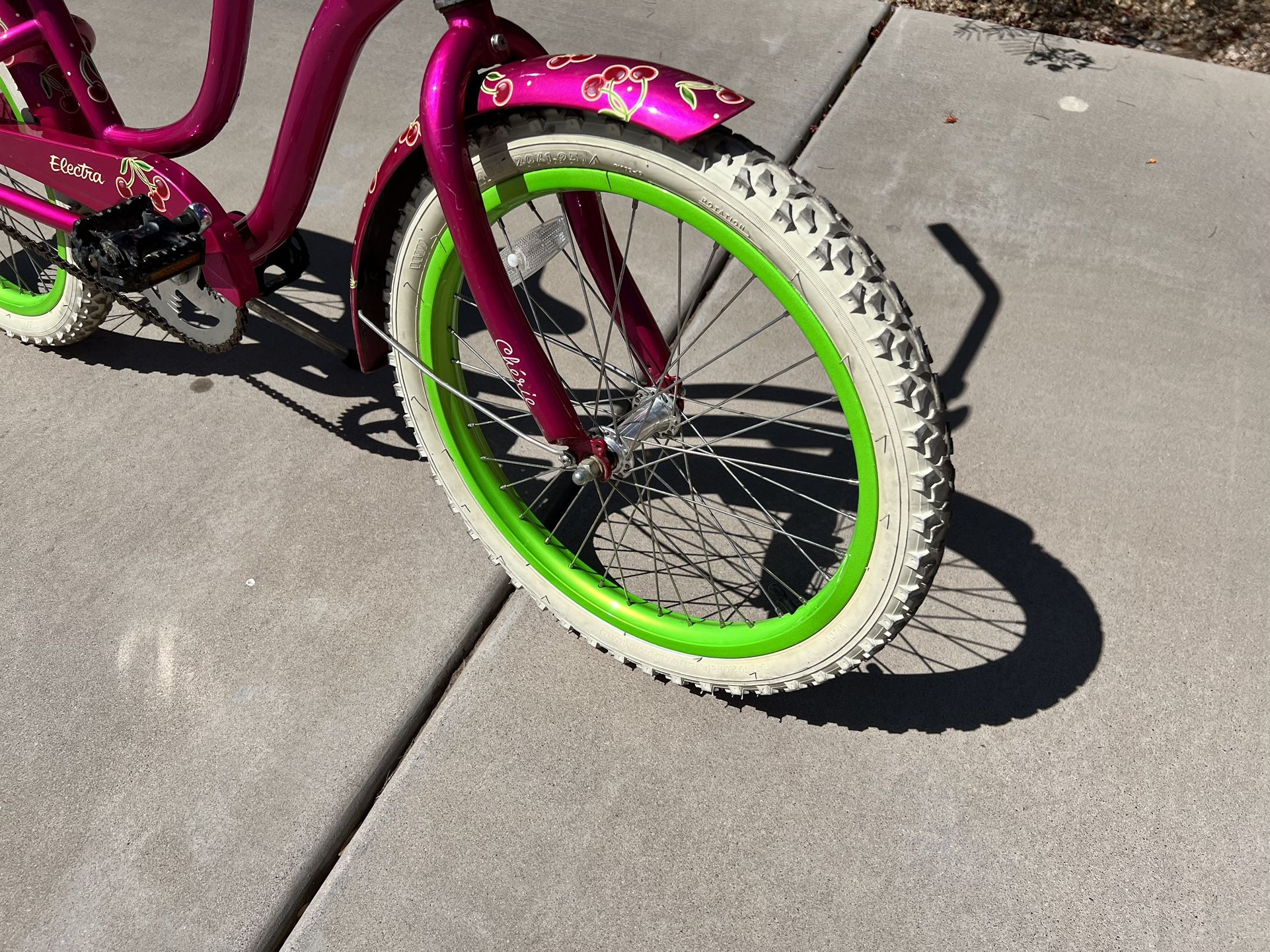 Electra Cherie Girls 20” Cruiser for Sale in Gilbert, AZ - OfferUp