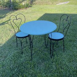 Ice Cream parlor Set Table And Two Chair 