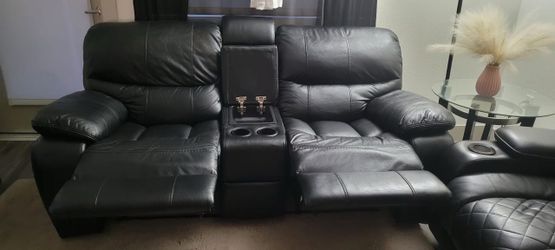 Power reclining loveseat