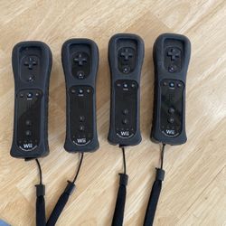 Nintendo Wii Controllers 