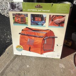 Portable Pet Kennel