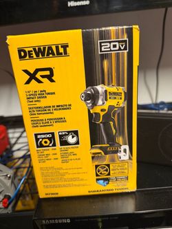 DeWalt XR 20V 1/4" Impact Driver DCF860B (Tool Only)