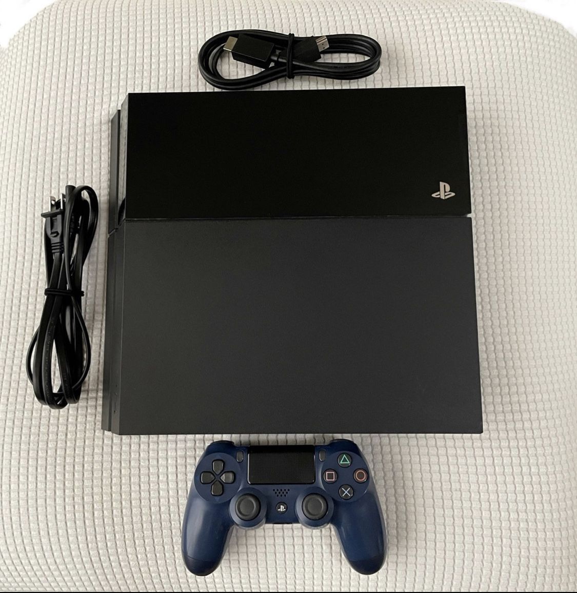 PlayStation 4 (Original) 500GB *GoldHEN*: System Software: 9.00 - (ESP32-S2Mini)