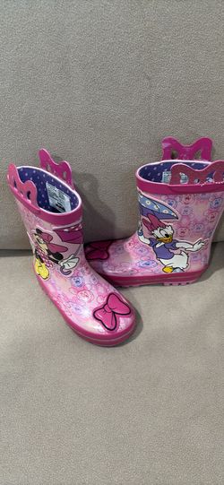 minie rain boots 3-4yrs 