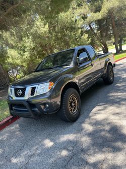 2015 Nissan Frontier Desert Runner